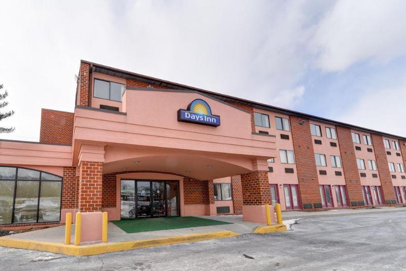 Red Roof Inn Martinsburg Exterior foto